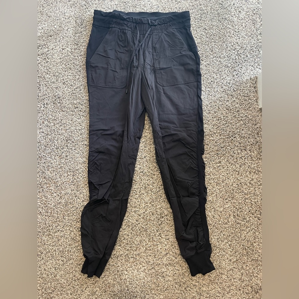 Lululemon Beyond the Studio Jogger Size 10